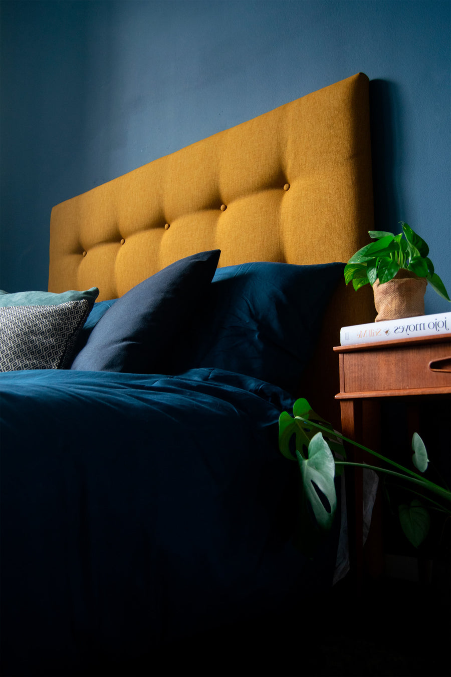 elia sengegavl i sennepsguld, karry polyester | design selv | sengegavl på mål - 3